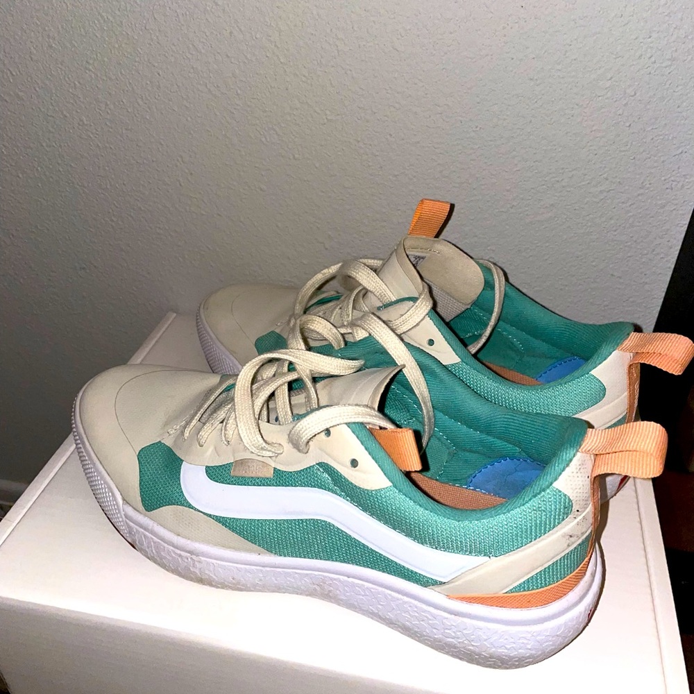 Vans UltraRange